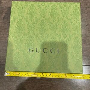 Gucci Green Damask scarf Box